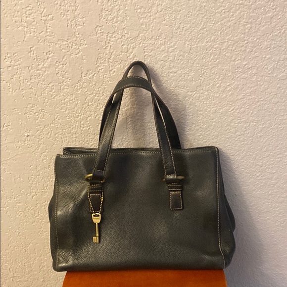 Fossil Handbags - Fossil Elegant Black Leather Handbag